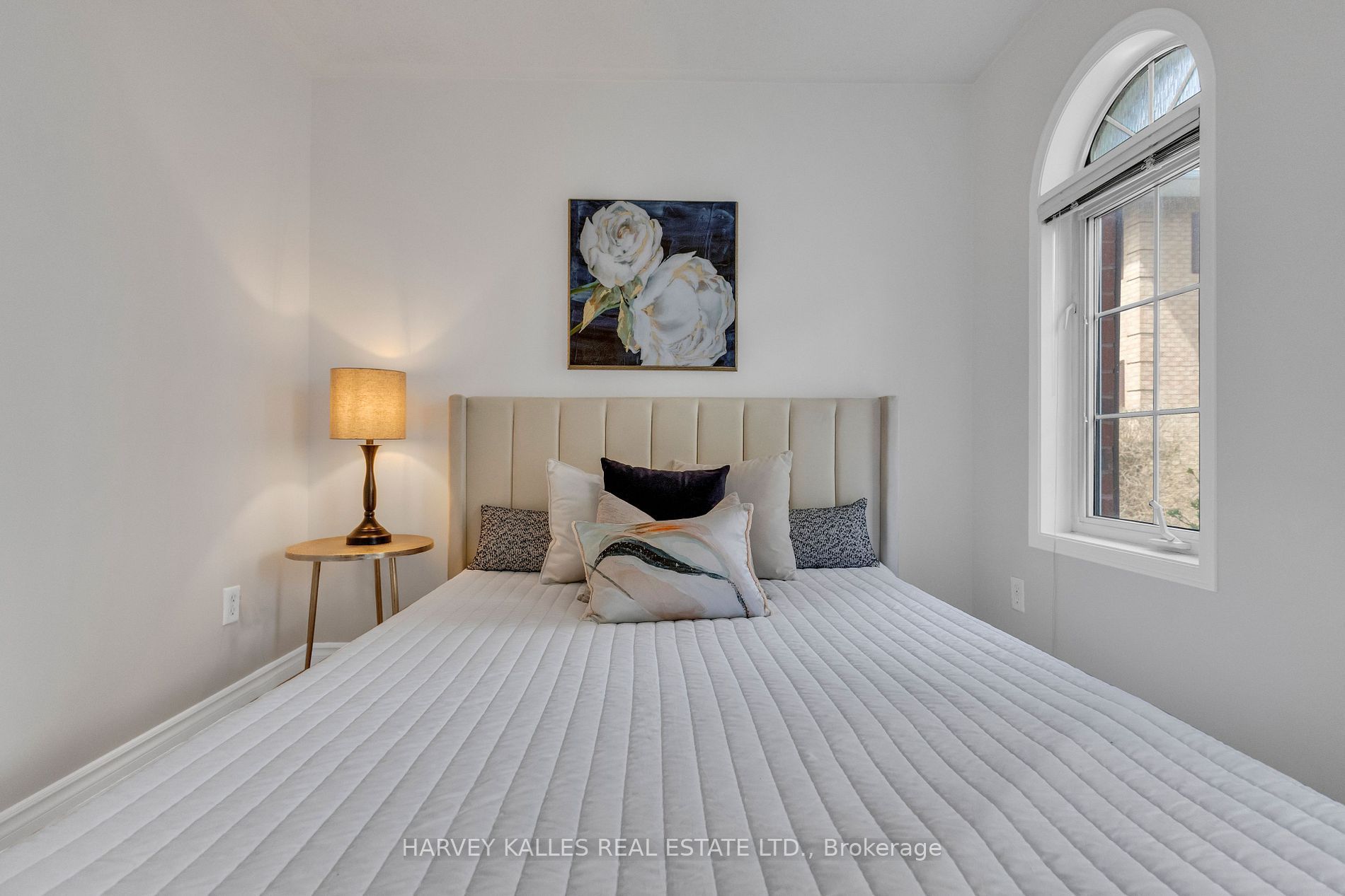 66 Sidney Belsey Crescent 201
