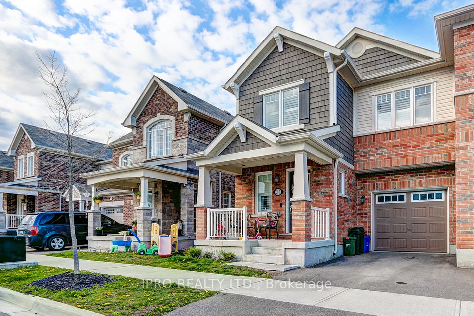 682 Laking Terrace, Milton, ON L9T 9J4
