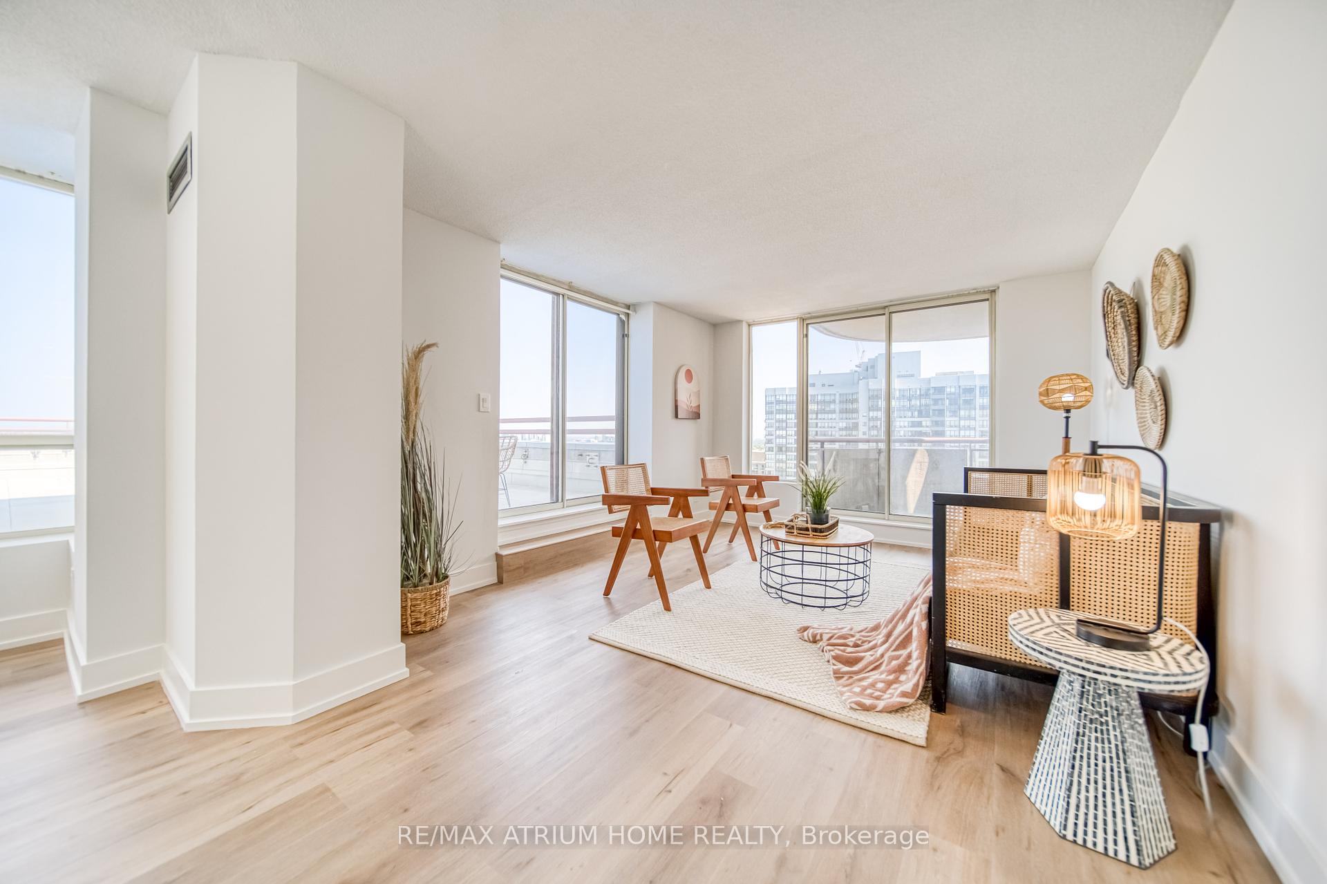 3 Bedrooms Condo at 5765 Yonge, Toronto For sale