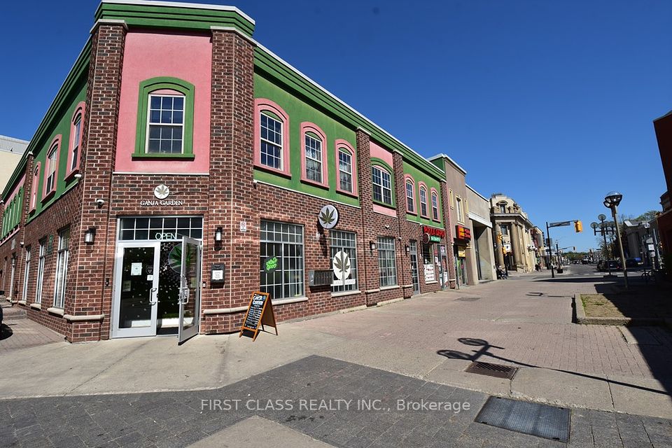 18 Market