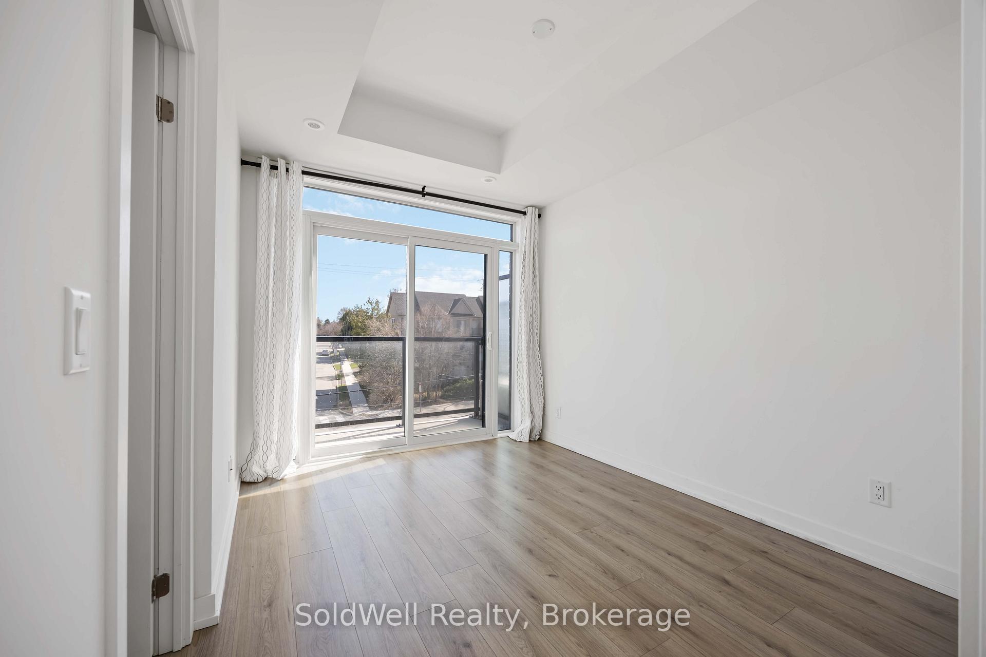 2 Bedrooms Condo at 266 Finch, Toronto For sale