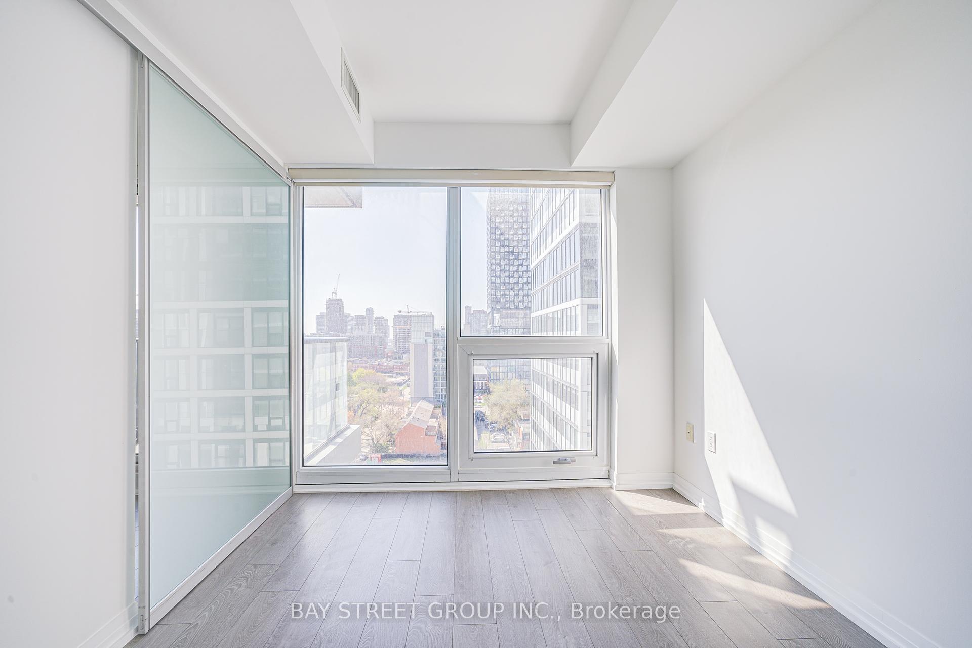 2 Bedrooms Condo at 251 Jarvis, Toronto For sale