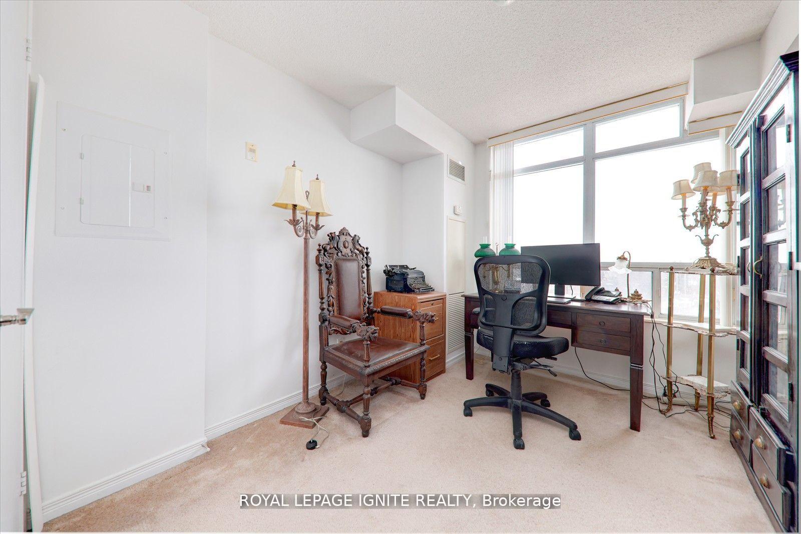 2 Bedrooms Condo at 3650 Kingston, Toronto For sale