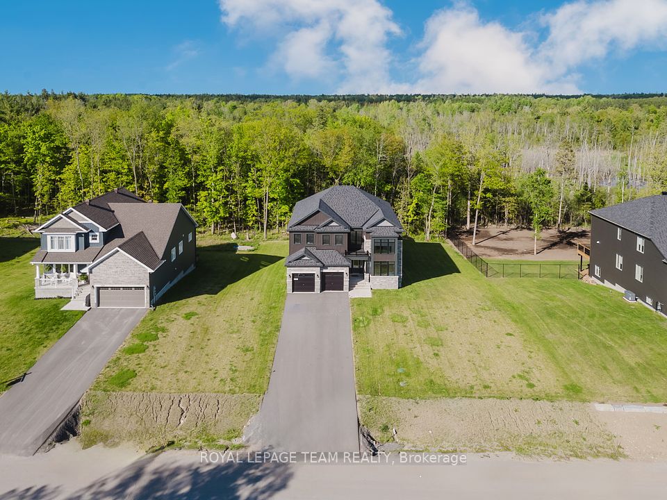 260 Antler Court, Mississippi Mills, ON K0A 1A0