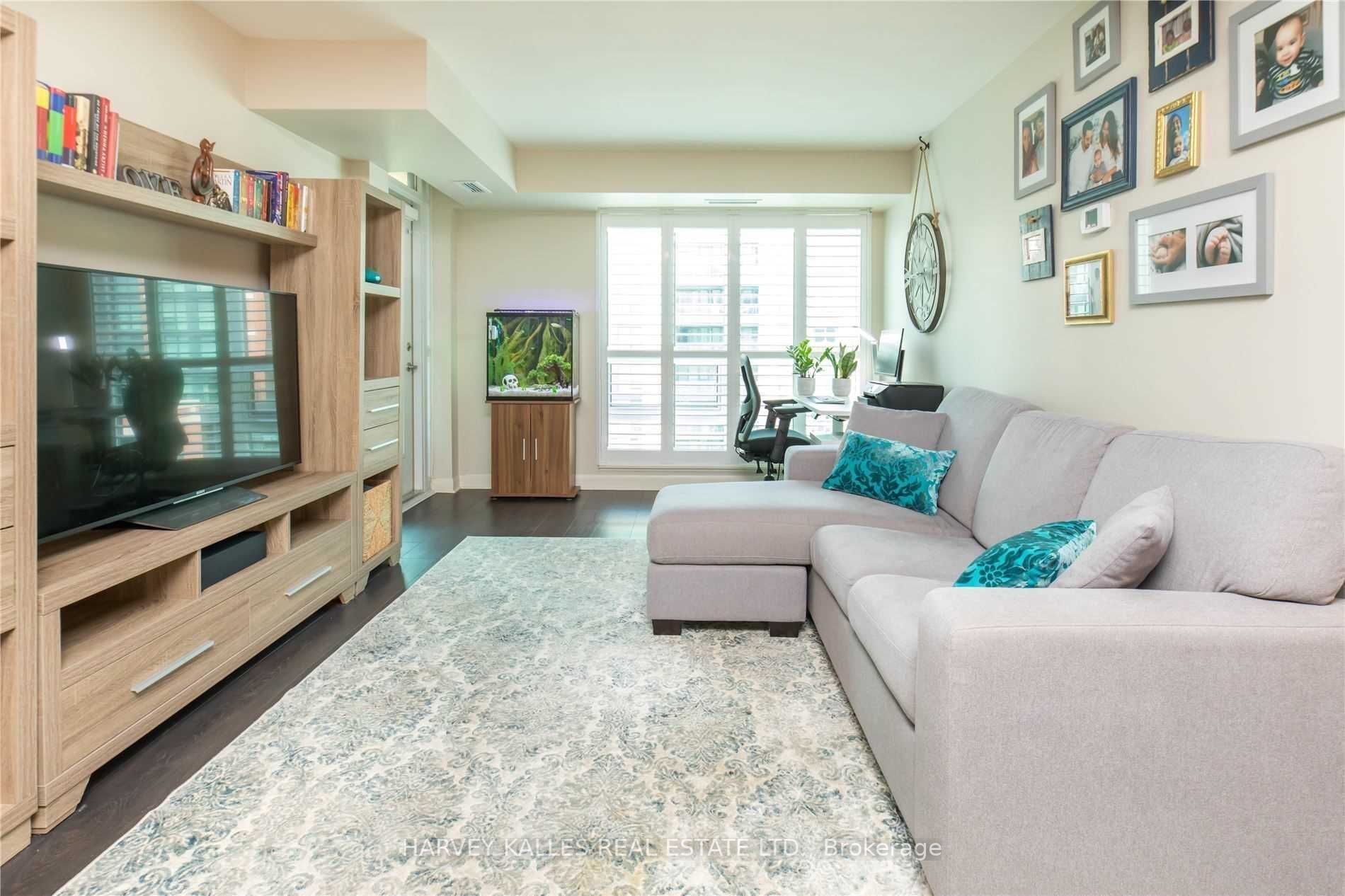 525 Wilson Avenue 812