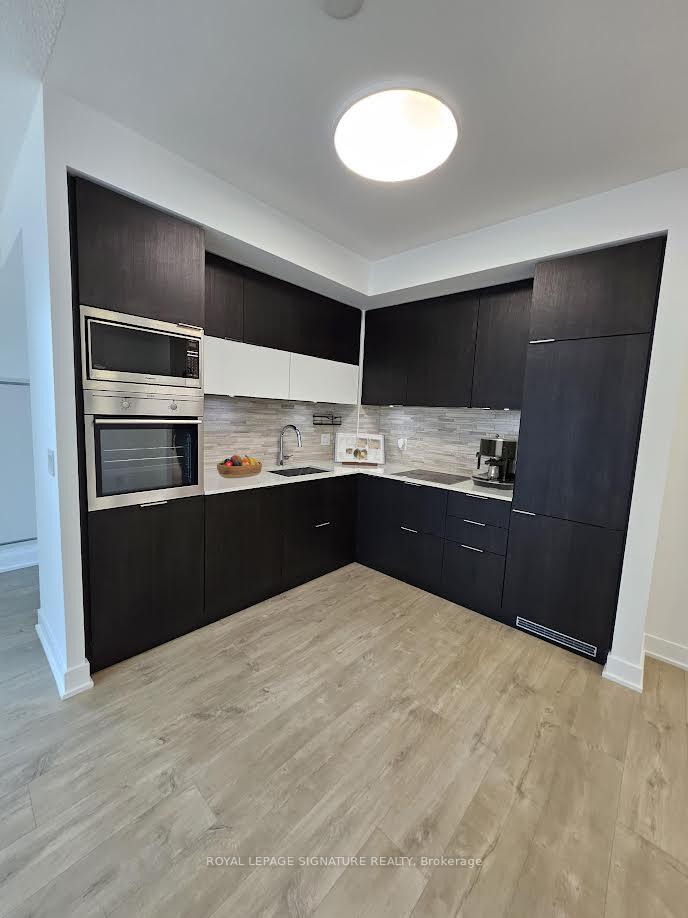3 Bedrooms Condo at 318 Richmond, Toronto For sale