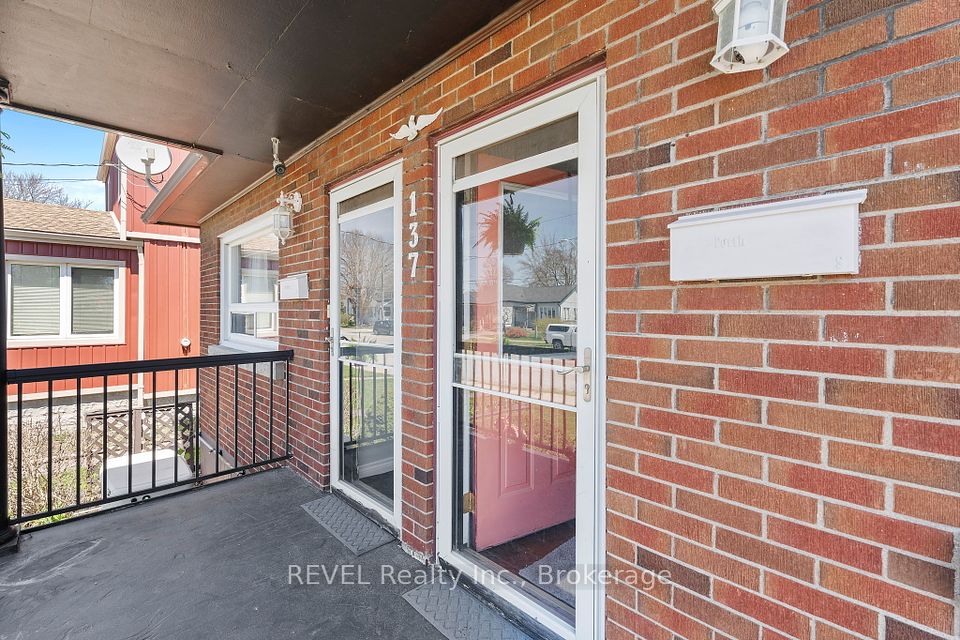 137 Wellington Street, Port Colborne, ON L3K 2K1