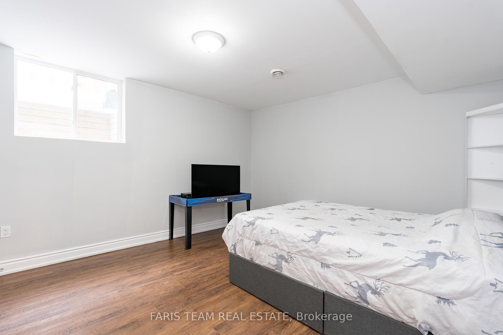 8 Elm Drive, Wasaga Beach Wasaga Beach