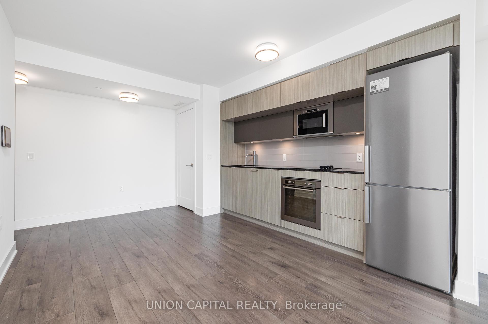 1 Bedroom Condo at 585 Bloor, Toronto For sale