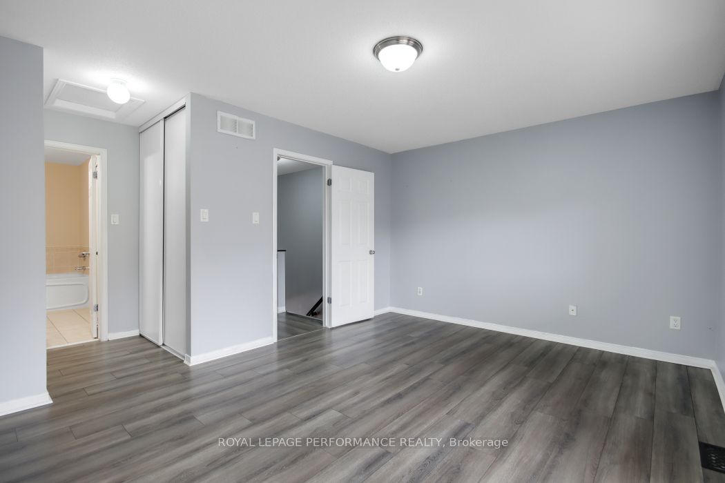 700 Reardon Private, #209