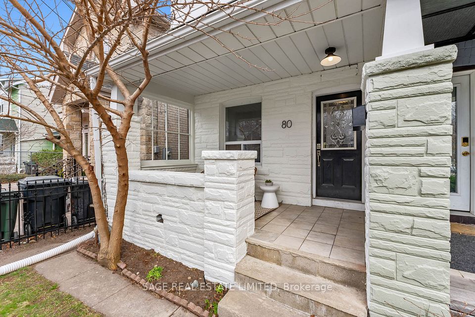 80 Rosevear Avenue, Toronto, ON M4C 1Z4