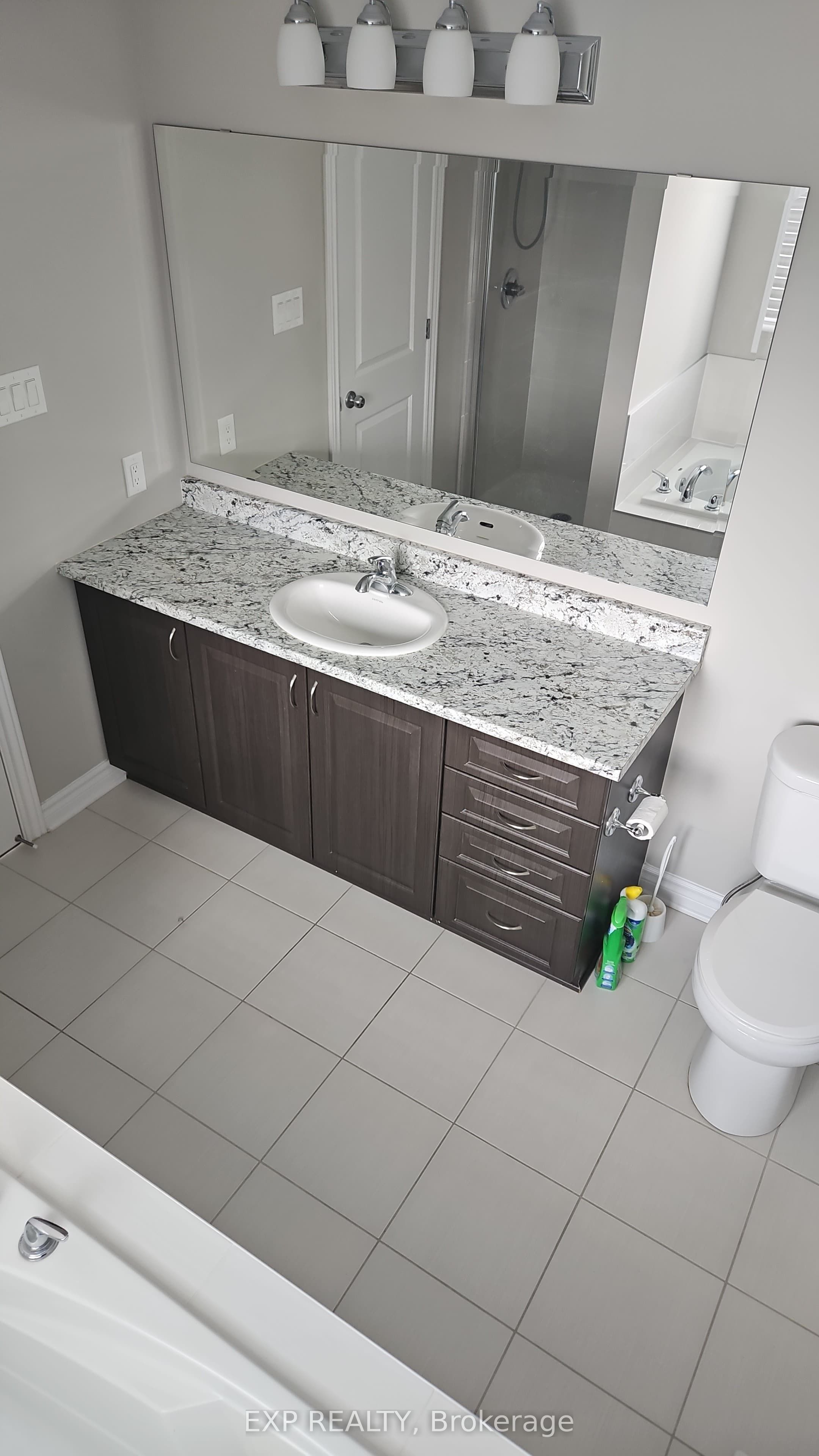 Listing picture