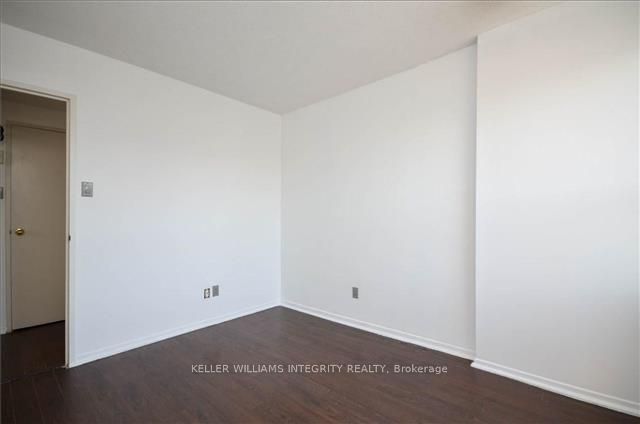 1380 Prince of Wales Drive N, #202