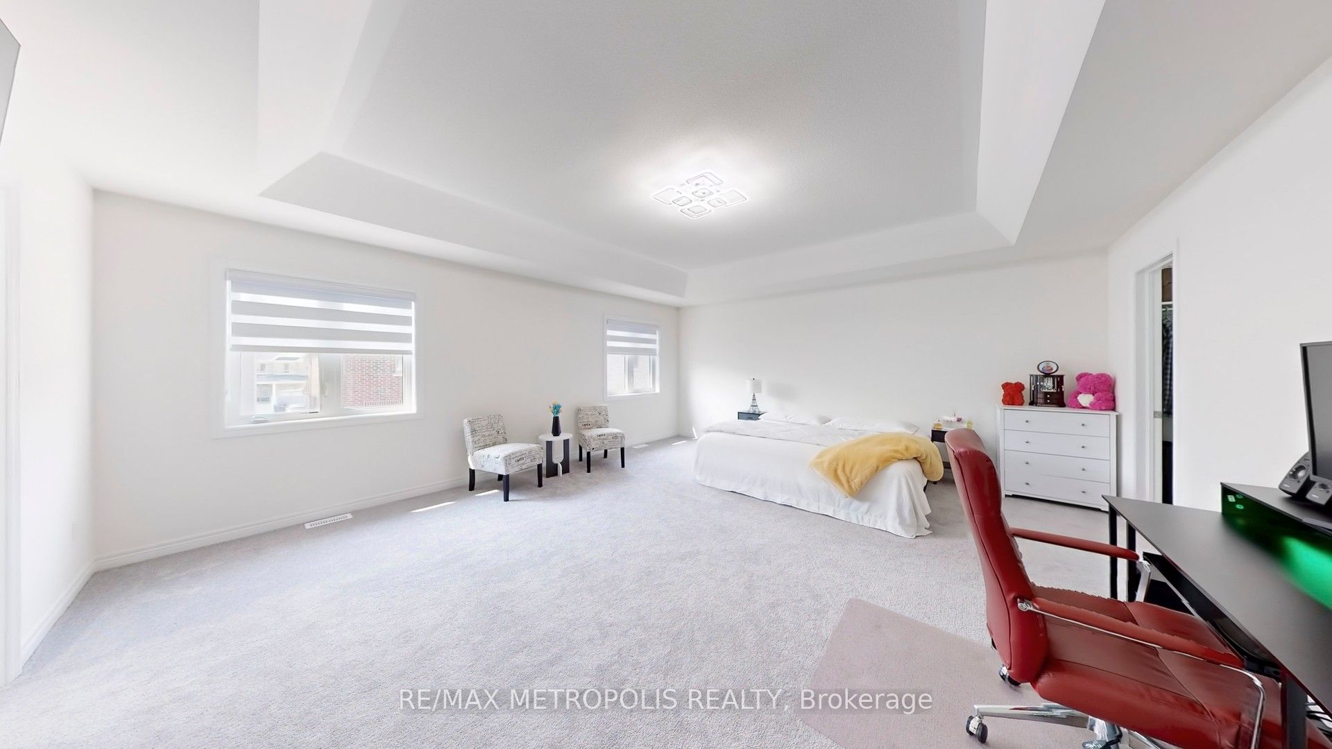 1315 Davis Loop