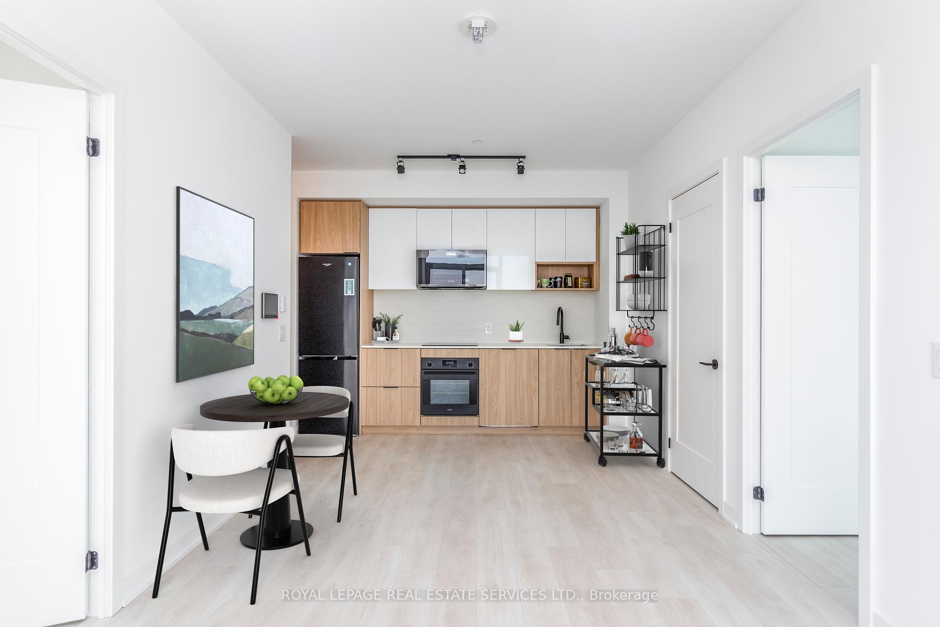 2 Bedrooms Condo at 5 Defries, Toronto For sale