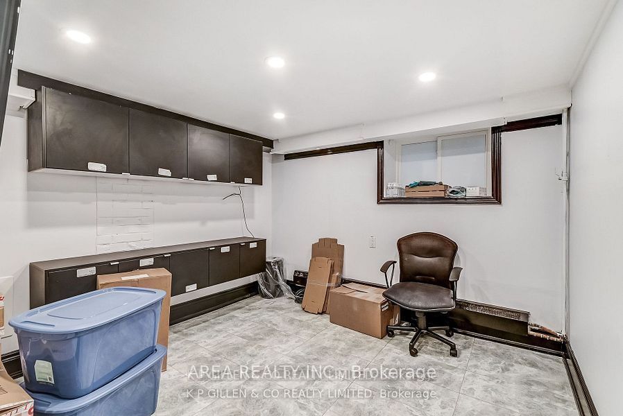 198A Davenport Road, #LL