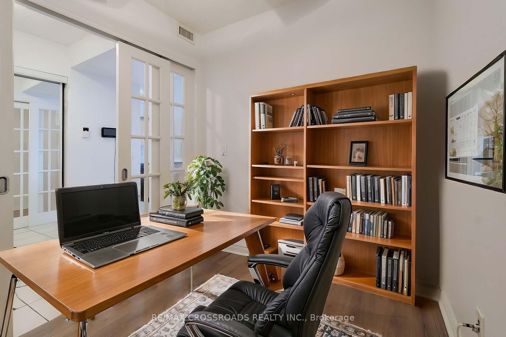 3 Bedrooms Condo at 5233 Dundas,  Toronto For sale