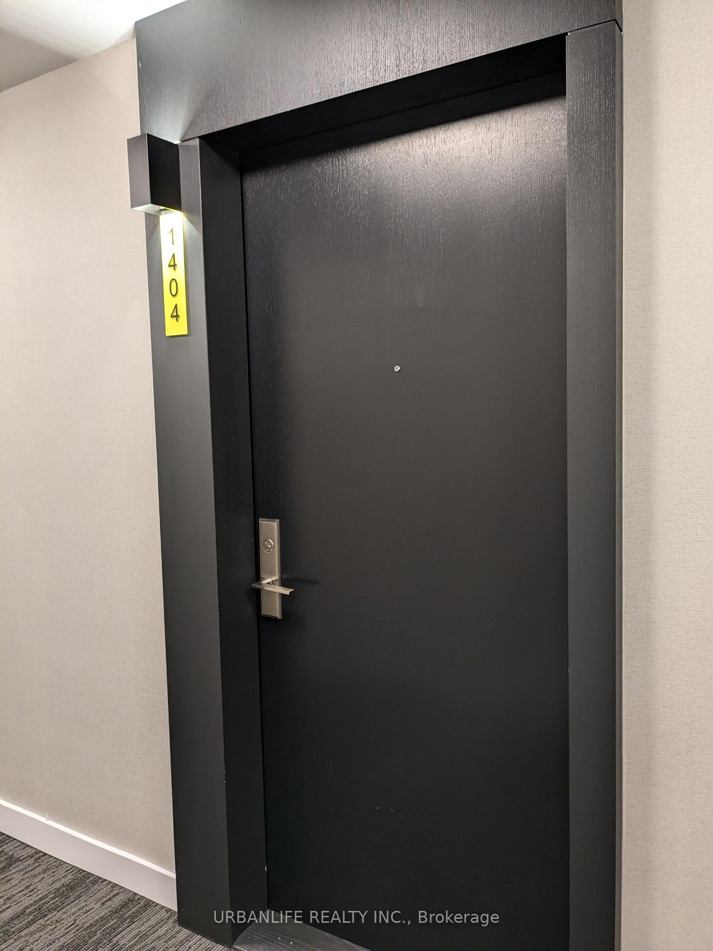 1 Bedroom Condo at 158 Front,  Toronto For sale