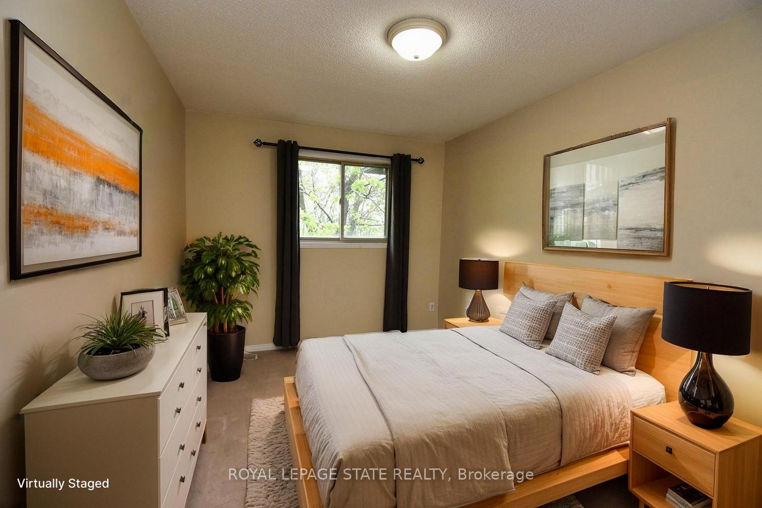 3 Bedrooms Condo at 565 Rymal, Hamilton For sale