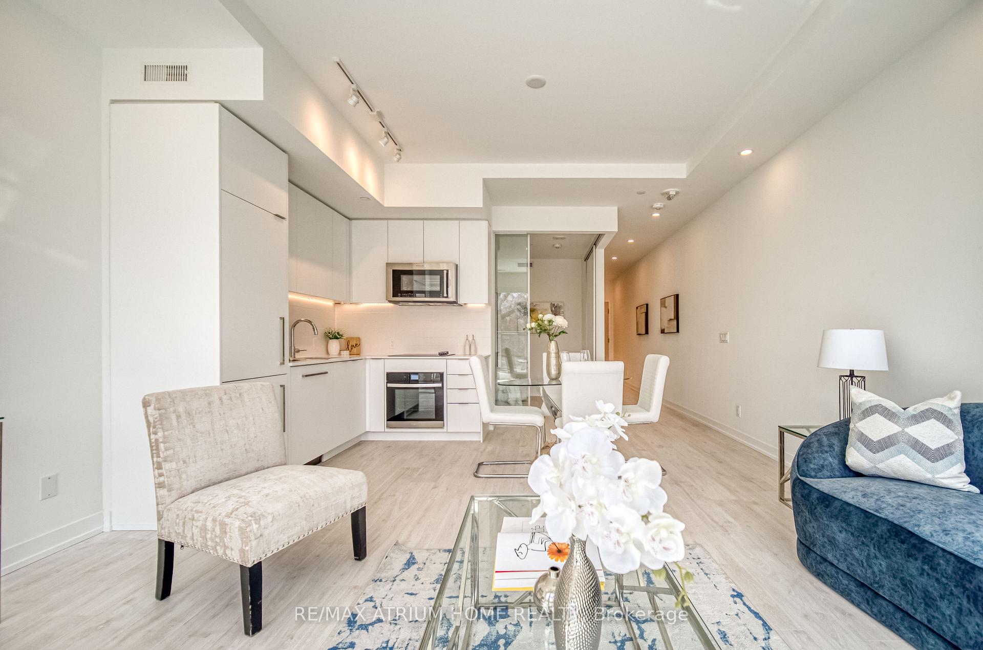 1 Bedroom Condo at 181 Sheppard, Toronto For sale