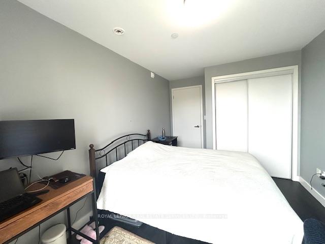 3 Bedrooms Condo at 150 Sabina, Oakville For sale