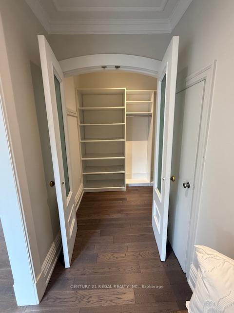 2 Bedrooms Condo at 93 Douglas, Toronto For sale