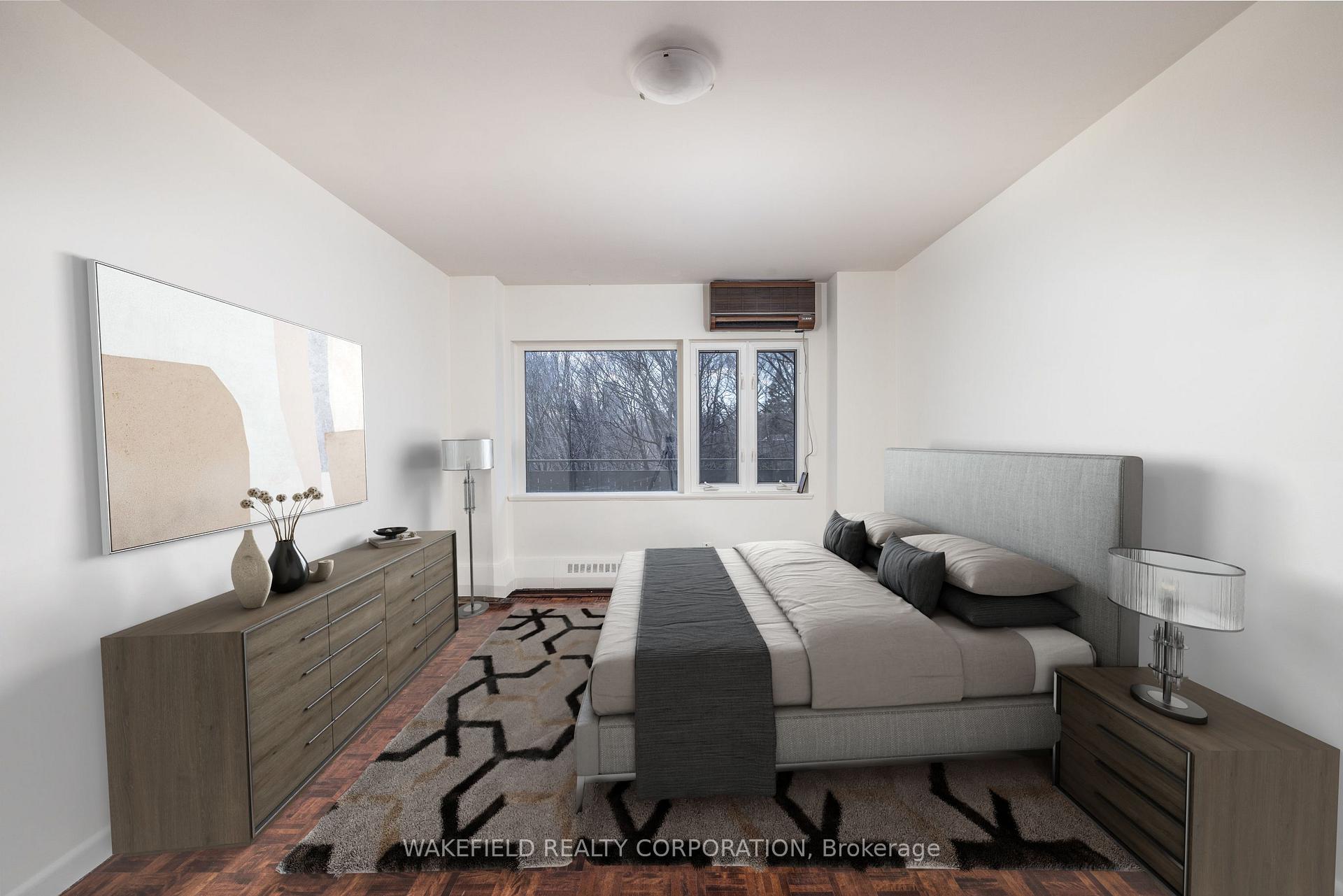 2 Bedrooms Co-op at 21 Dale,  Toronto For sale