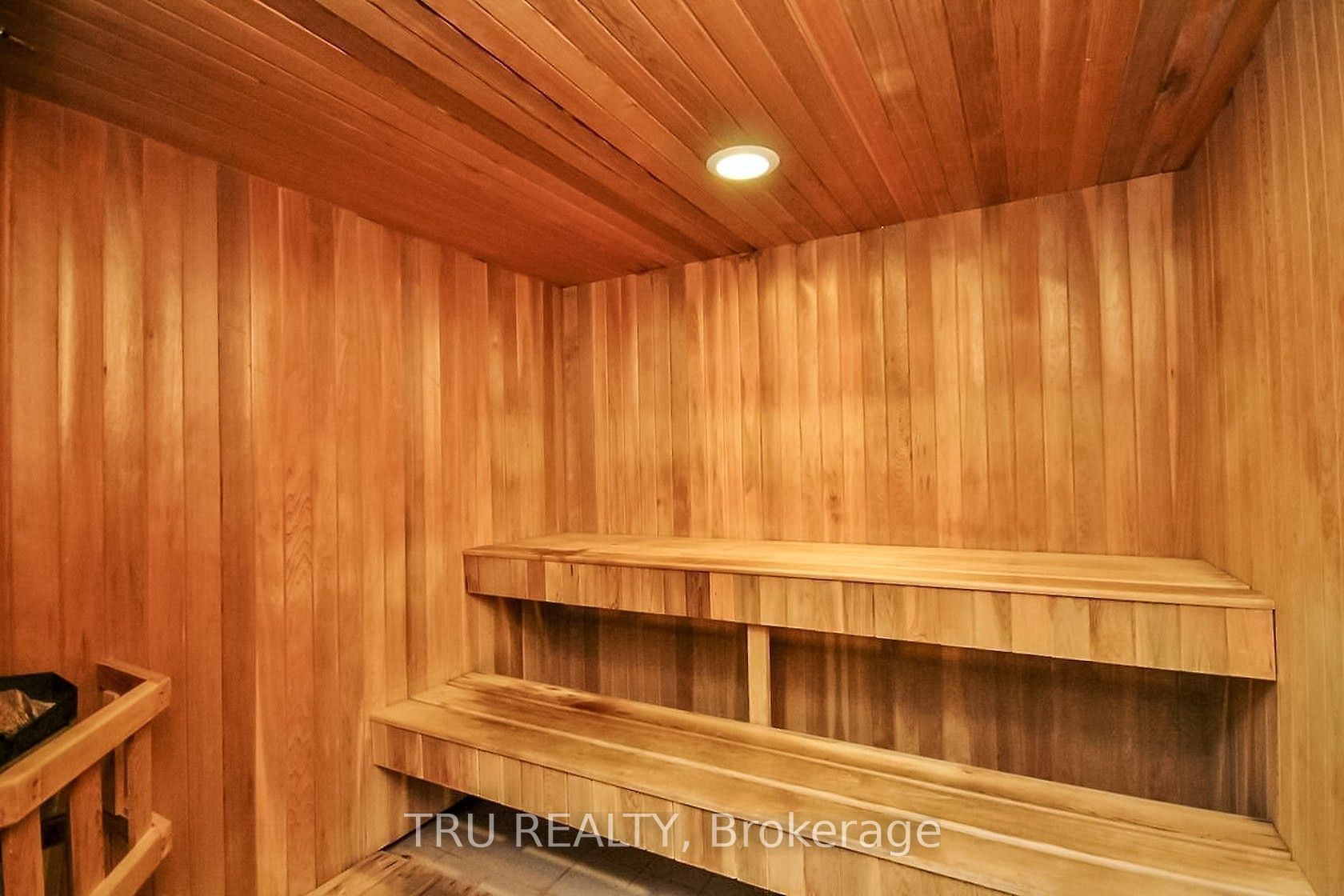 1081 AMBLESIDE Drive, #1604