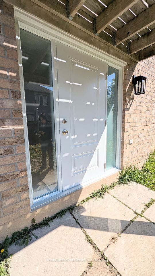 #Basement - 133 Valley Vista Drive, Vaughan, ON L6A 0Z5