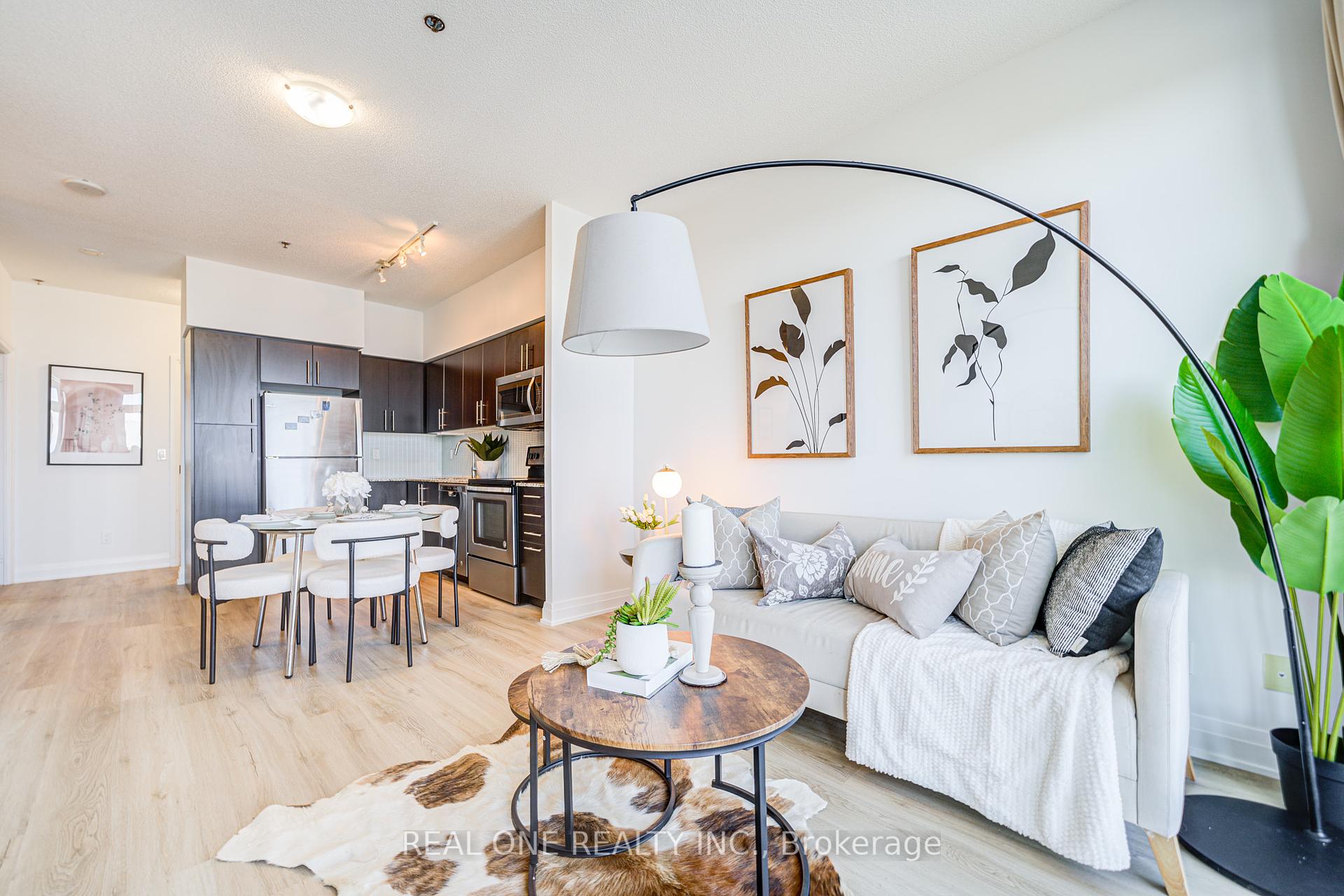 1 Bedroom Condo at 55 SPEERS, Oakville For sale
