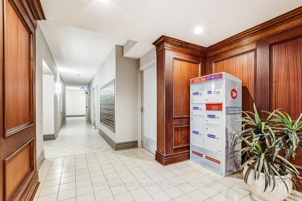 2 Bedrooms Condo at 1201 North Shore, Burlington For sale