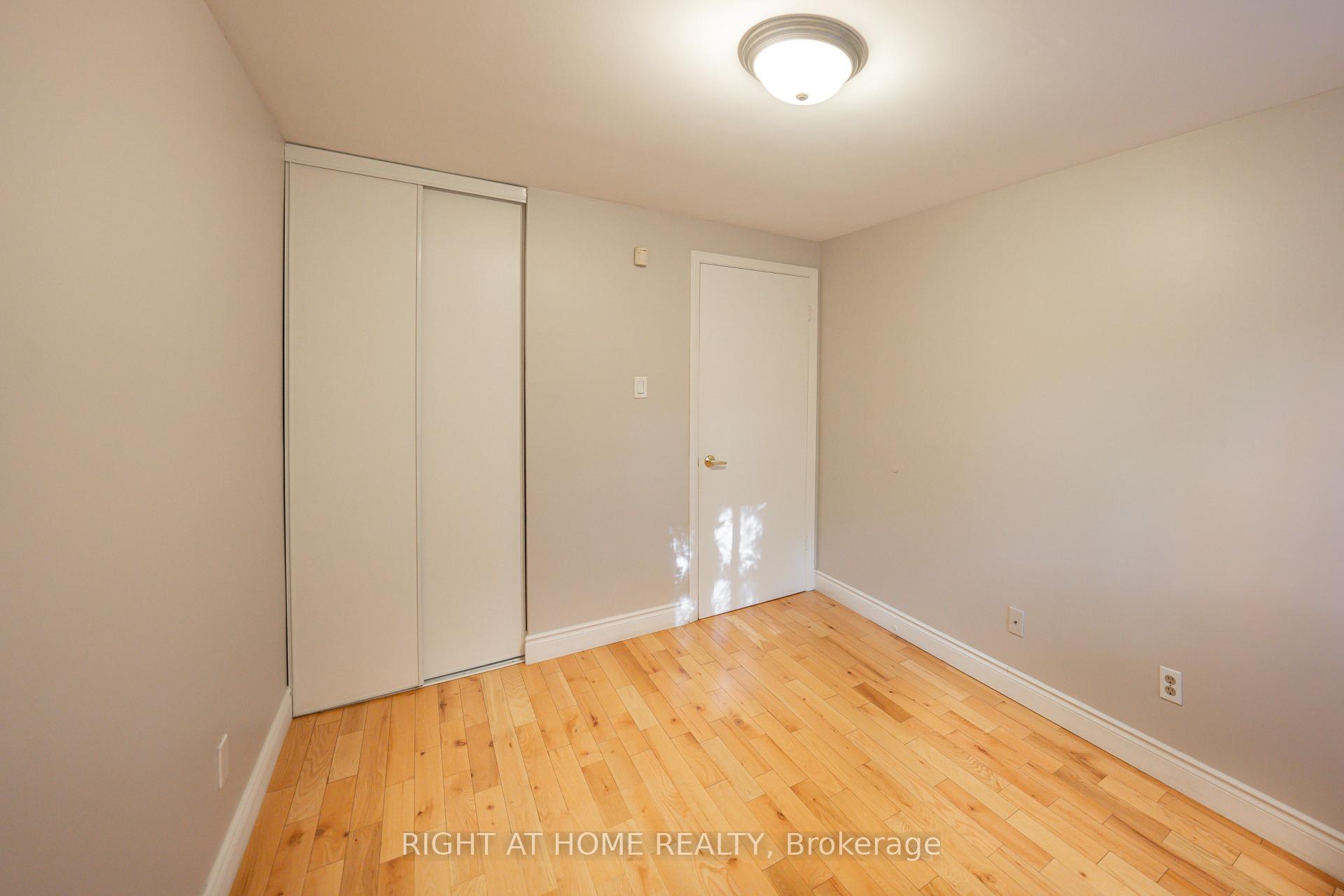 3 Bedrooms Condo at 43 Wild Ginger, Toronto For sale