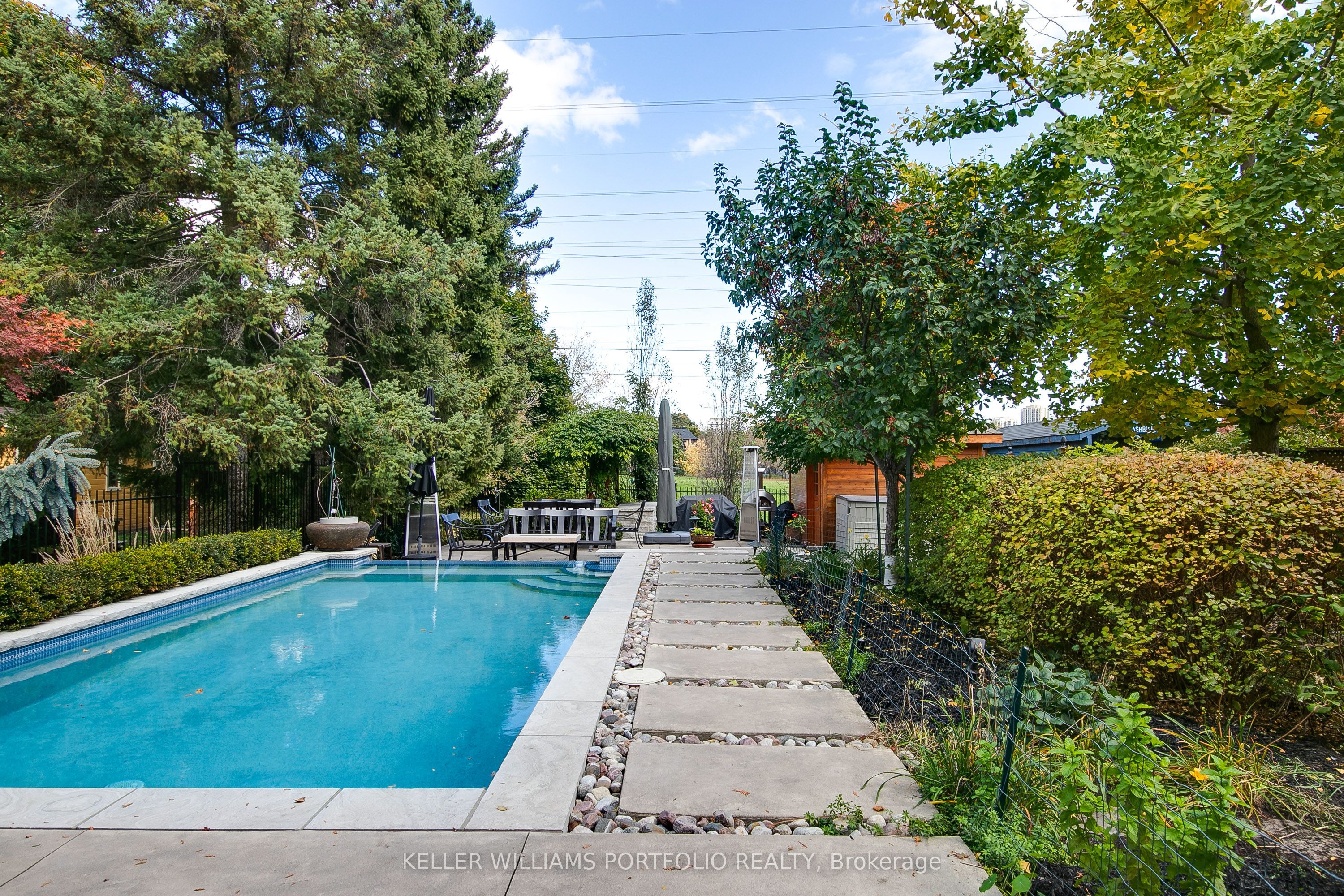 75 Ashbourne Drive
