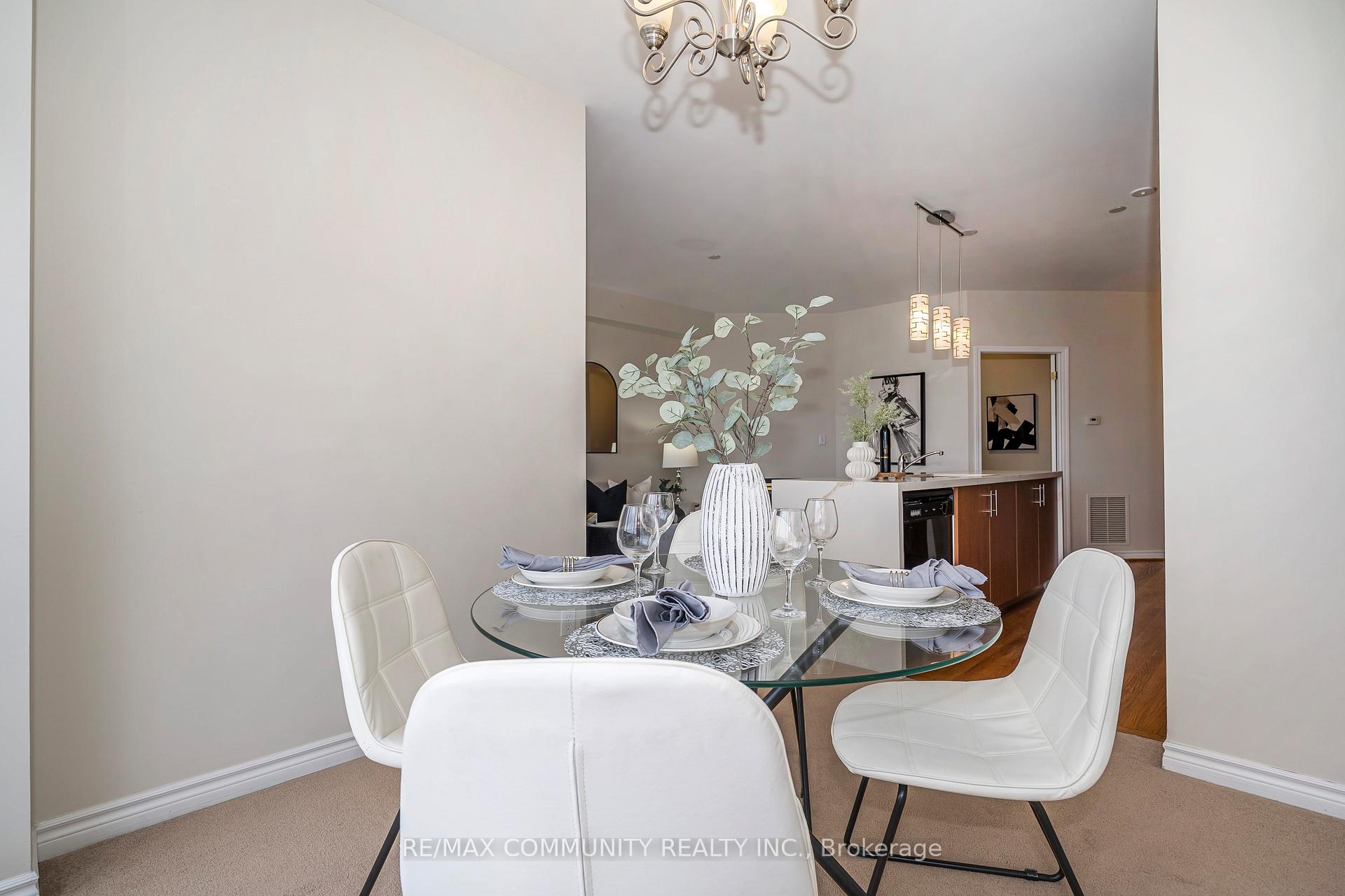 1 Bedroom Condo at 980 Yonge,  Toronto For sale