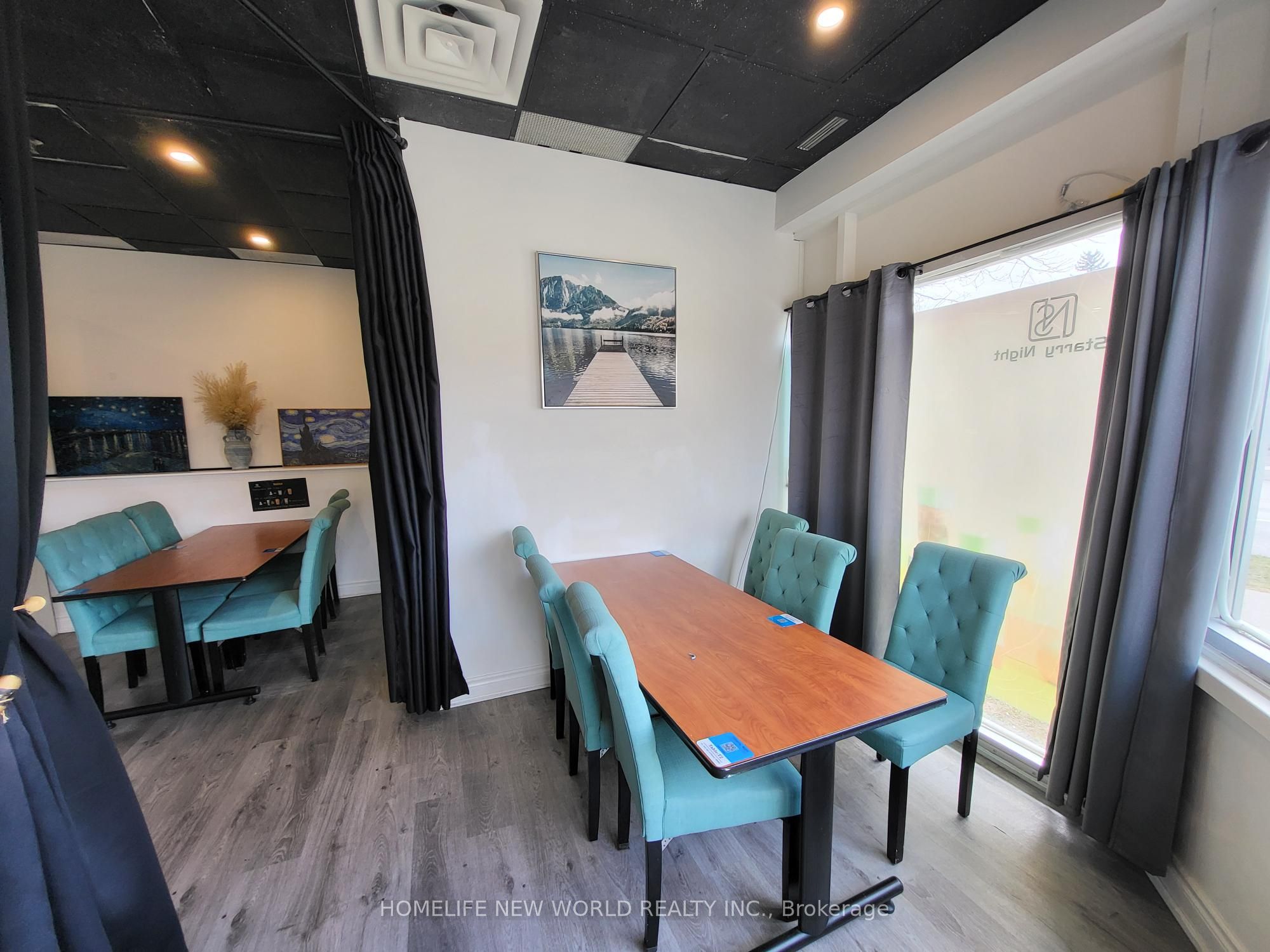10 Fincham Avenue, #101