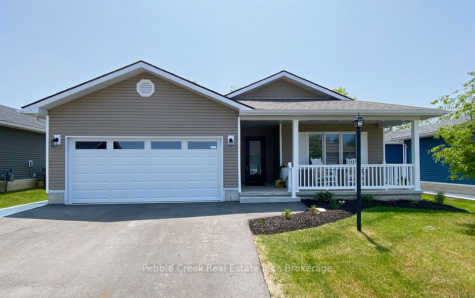 215 Lake Breeze