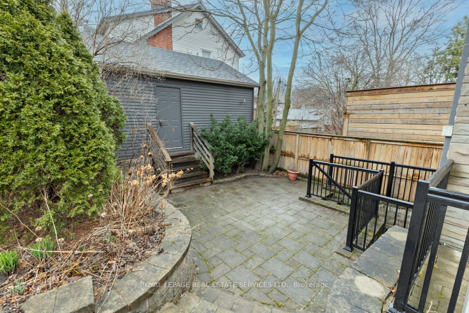 753 Indian Road, Toronto, ON M6P 2E2