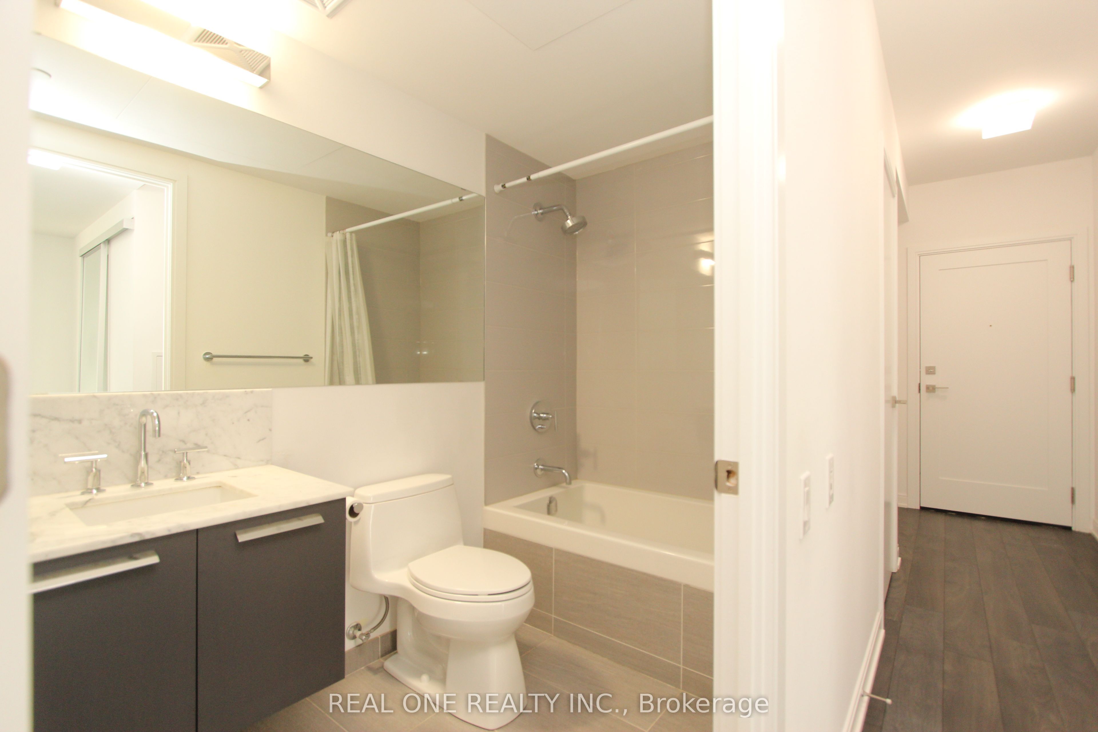 50 CHARLES Street E, #2605