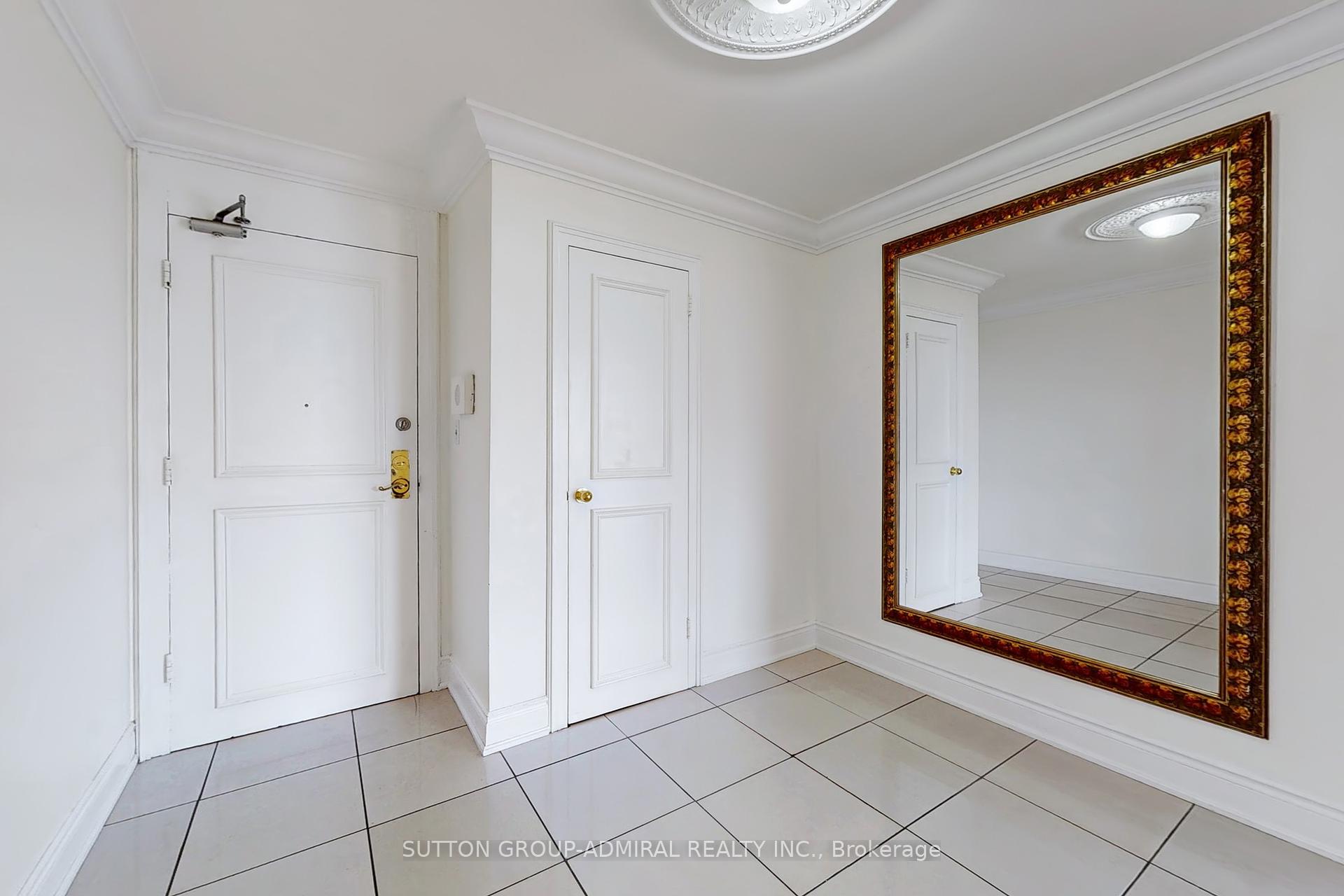 2 Bedrooms Condo at 135 Antibes, Toronto For sale