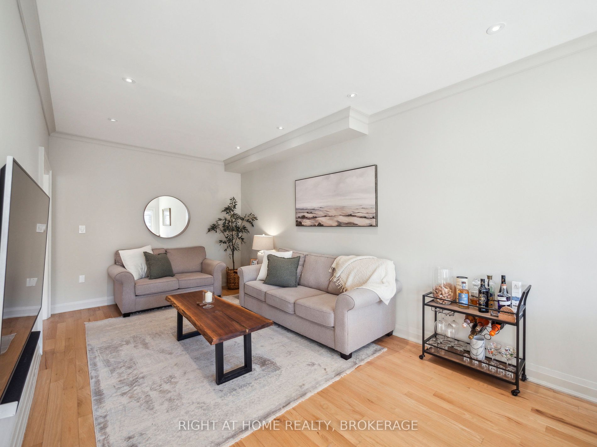 270 Penndutch Circle