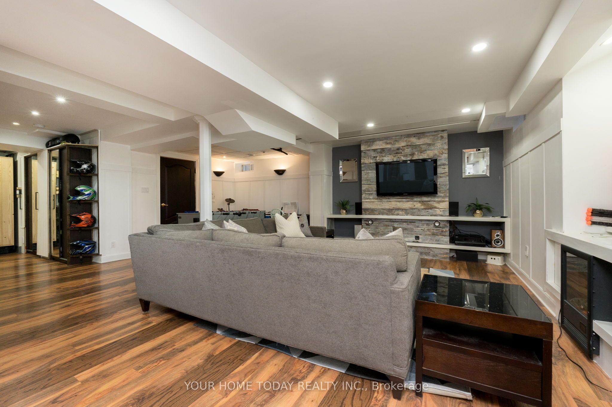 23 North Ridge Crescent