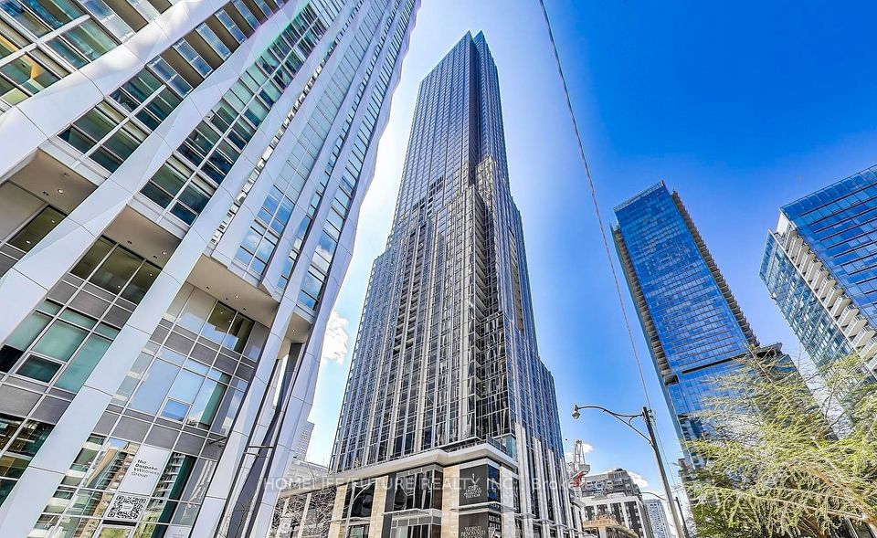 11 Yorkville