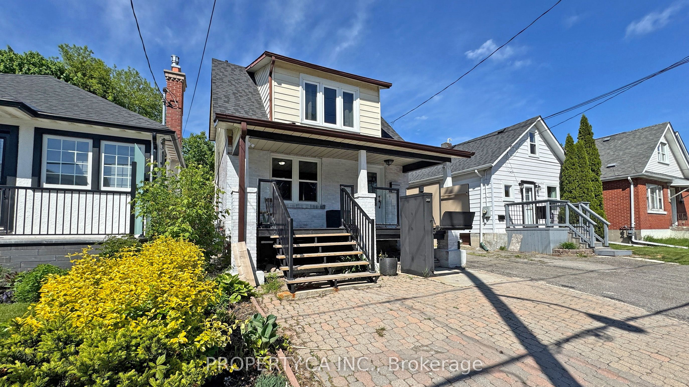 106 Park Road S