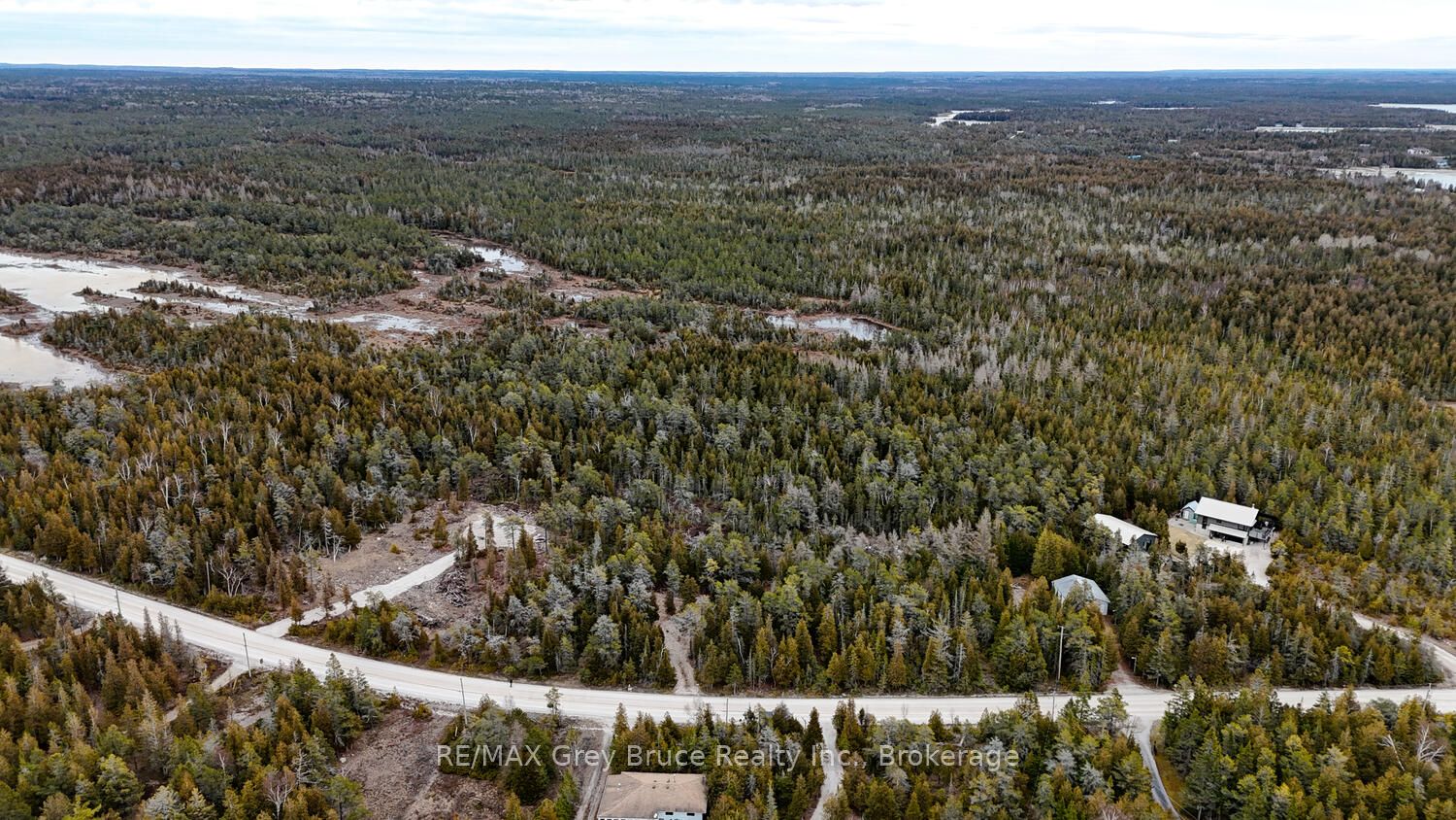 1035 DORCAS BAY Road, Northern Bruce Peninsula, ON N0H 2R0