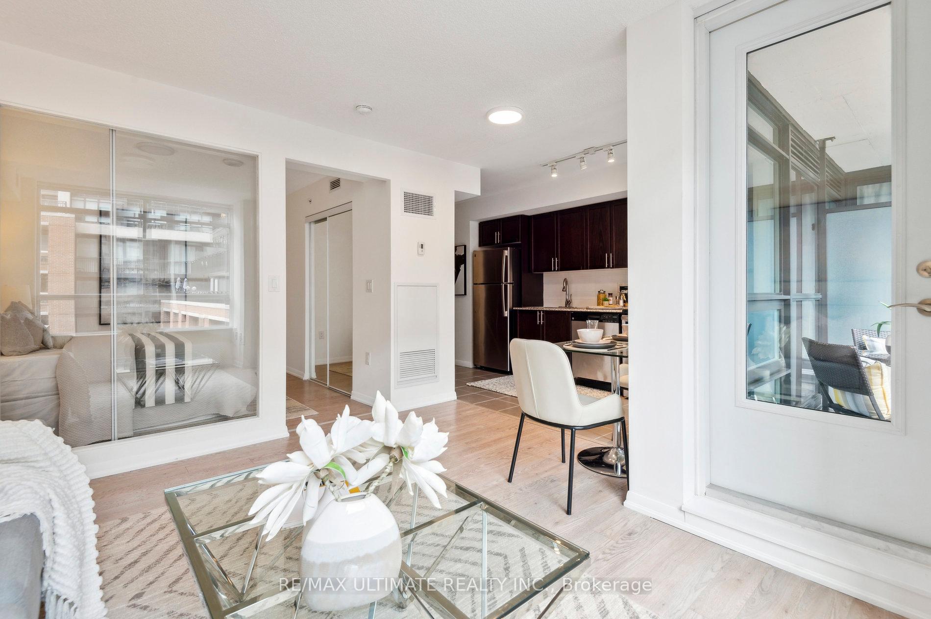1 Bedroom Condo at 830 Lawrence, Toronto For sale