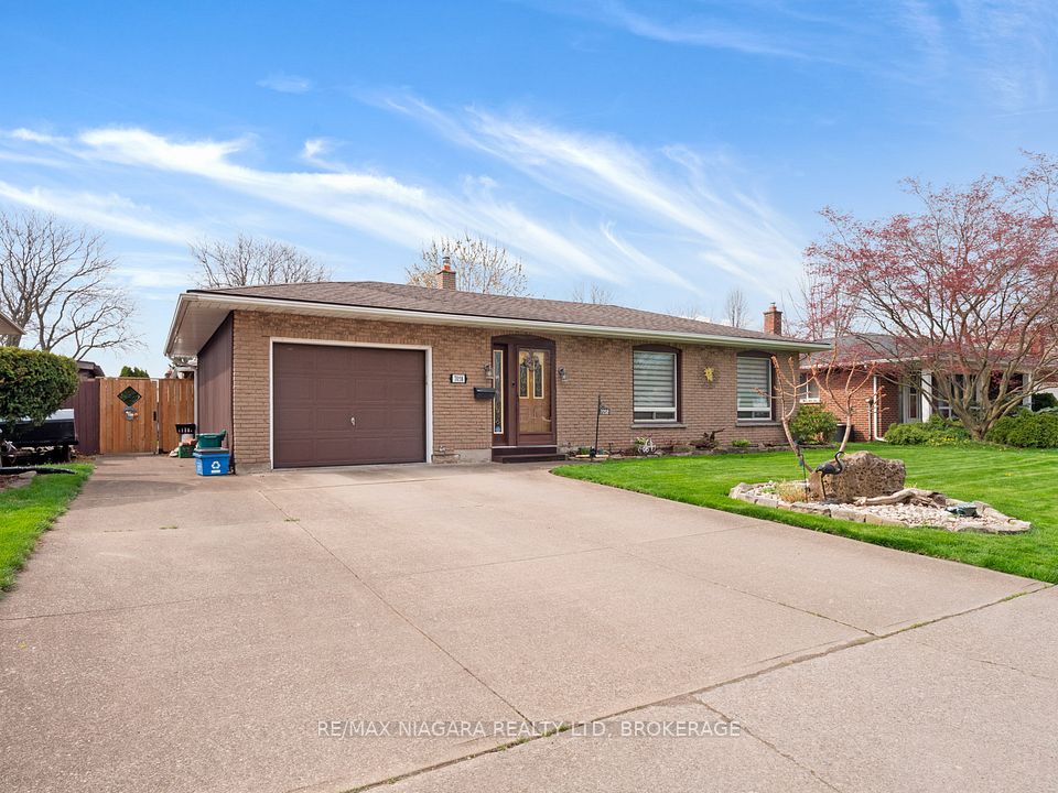 7058 Freeman