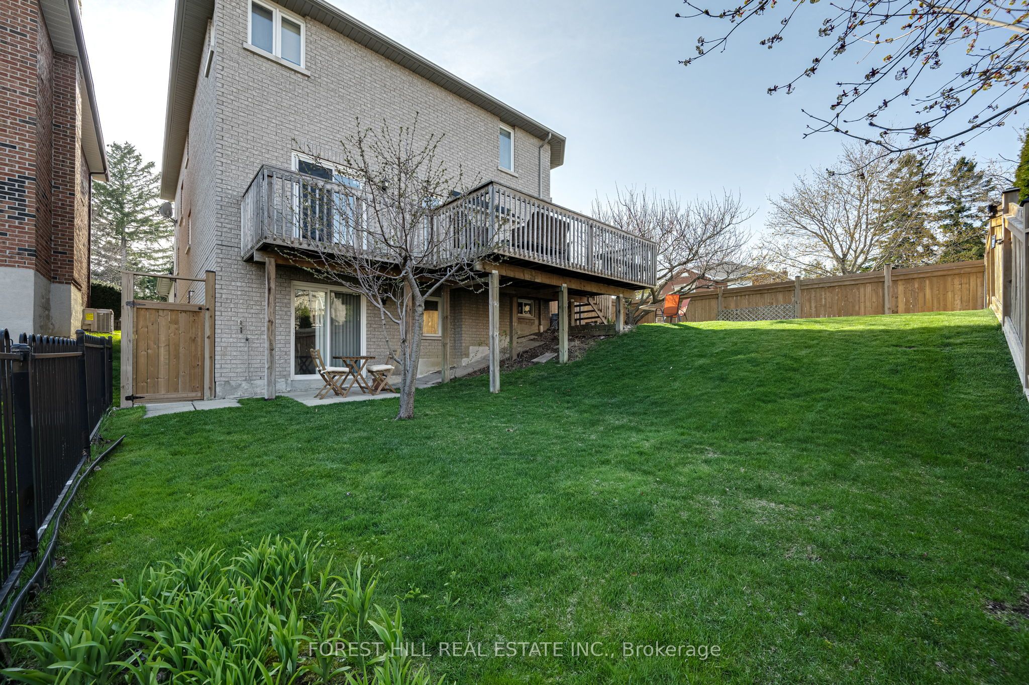 1 Karina Road