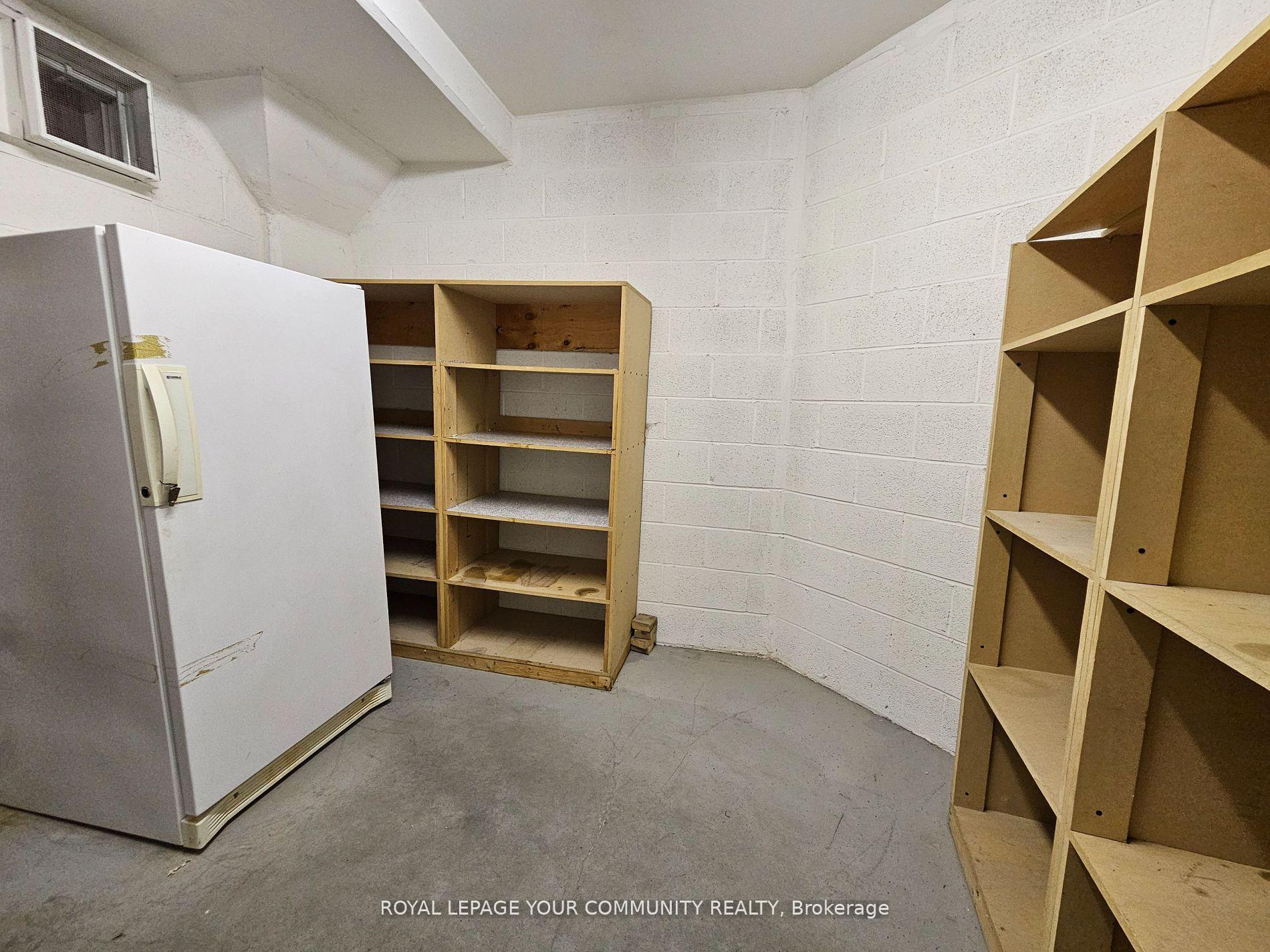 2 Bedrooms Condo at 2502 Rutherford, Vaughan For sale