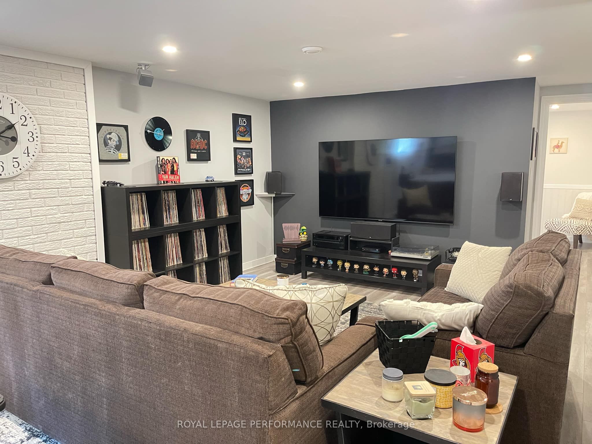 1006 Edythe Avenue