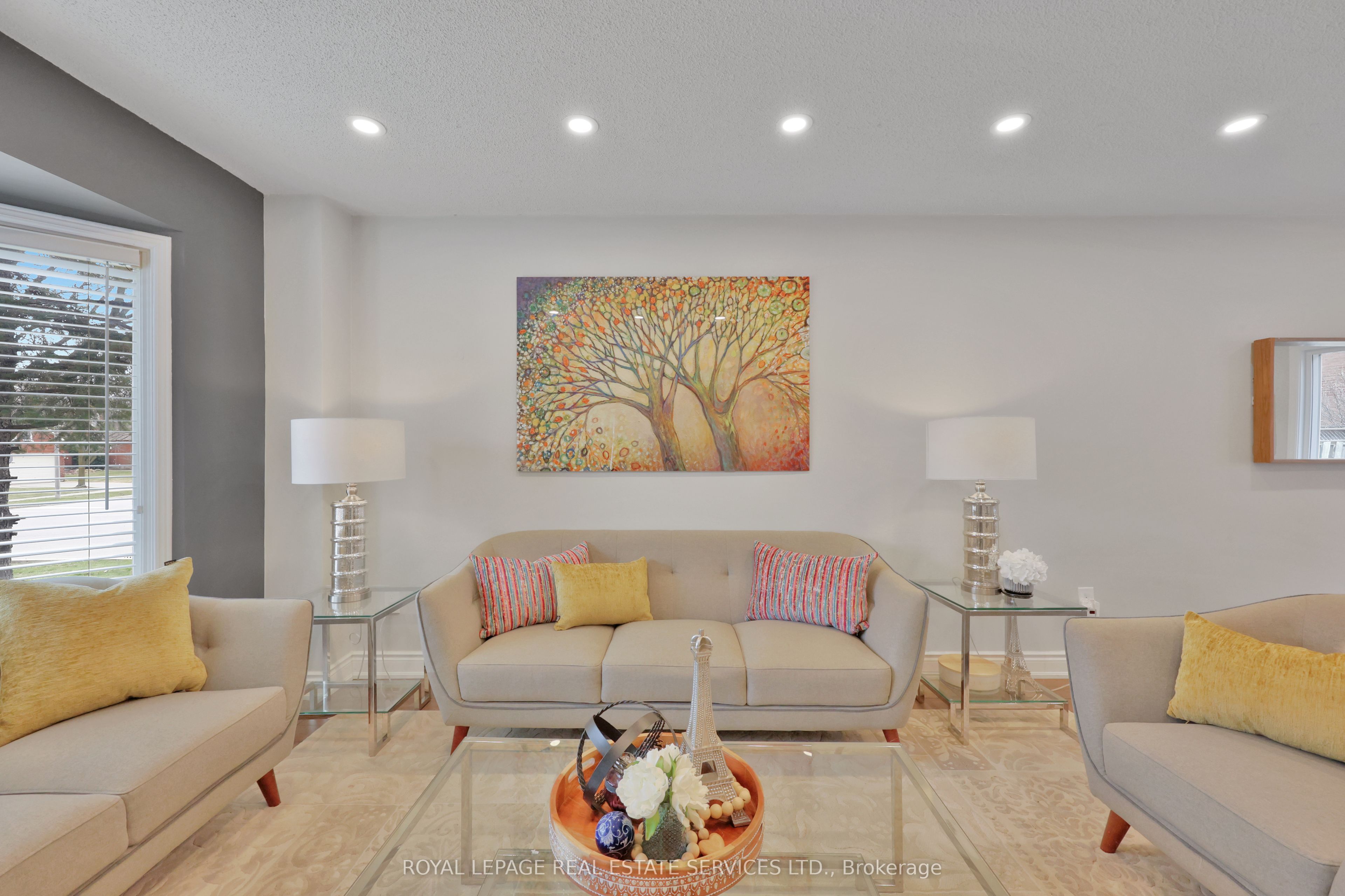 2100 Galena Crescent, Oakville, ON L6H 4A2
